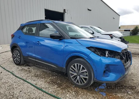 2024 Nissan Kicks Sr из США, поврежденный, VIN 3N1CP5DV4RL495169